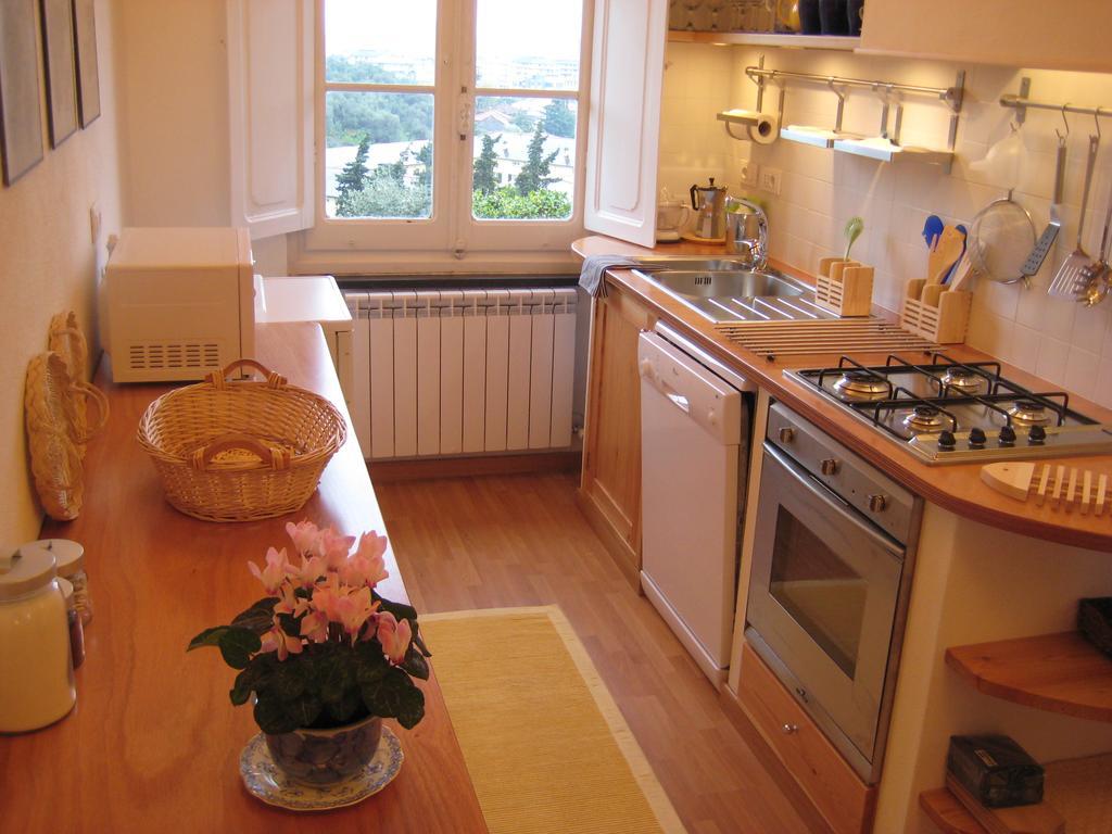 Garden Lodge Chiavari Buitenkant foto